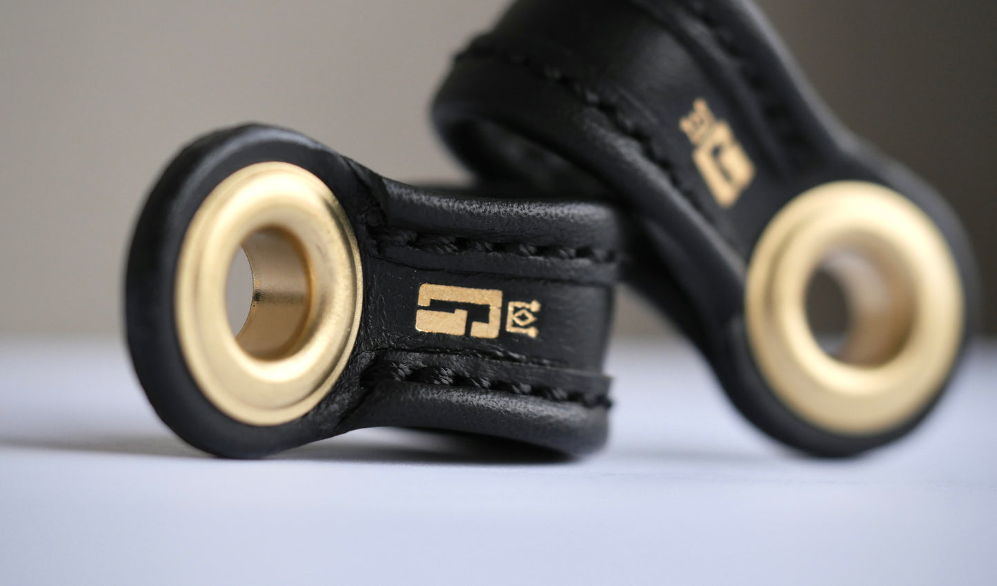 Aylmeri anklets | black